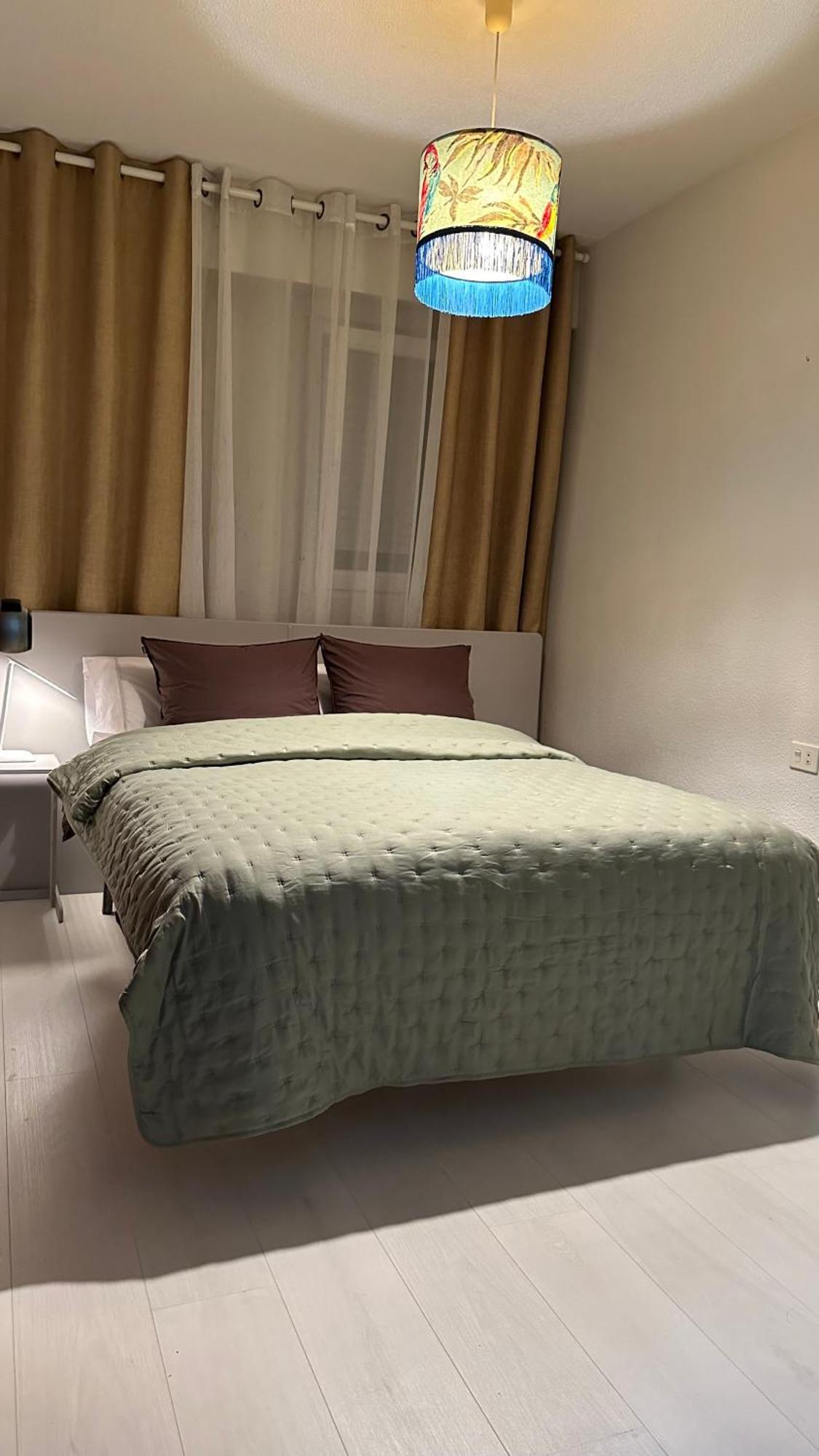 Apartment Monfort Valensiya Dış mekan fotoğraf