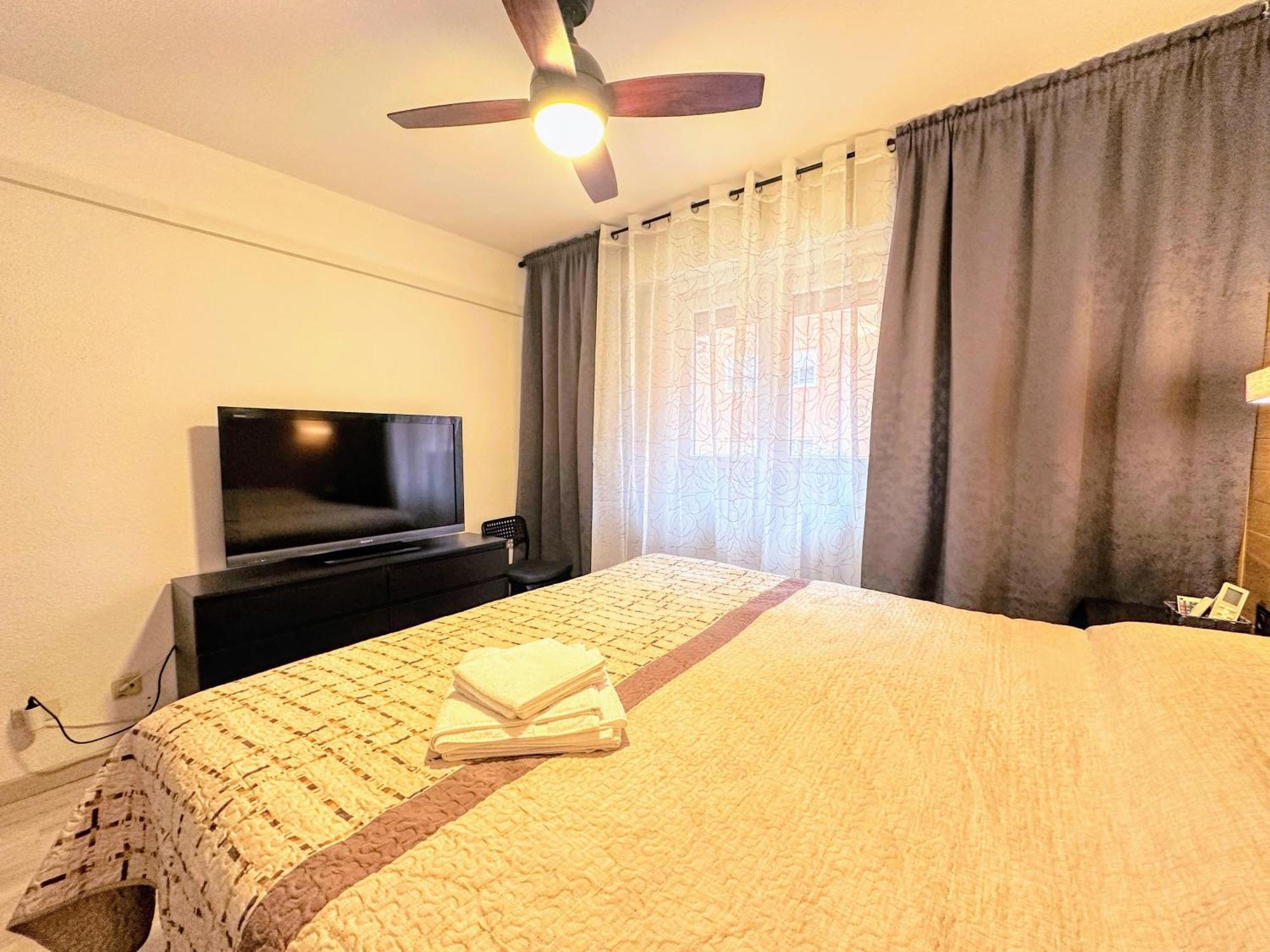 Apartment Monfort Valensiya Dış mekan fotoğraf