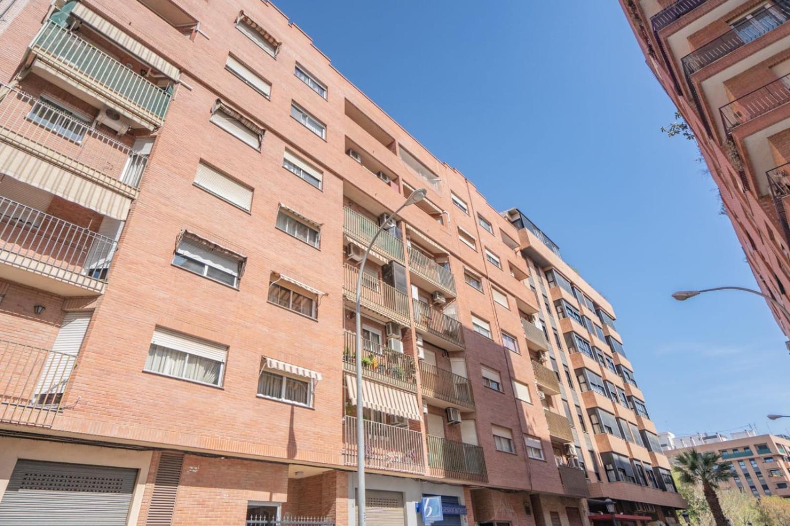 Apartment Monfort Valensiya Dış mekan fotoğraf