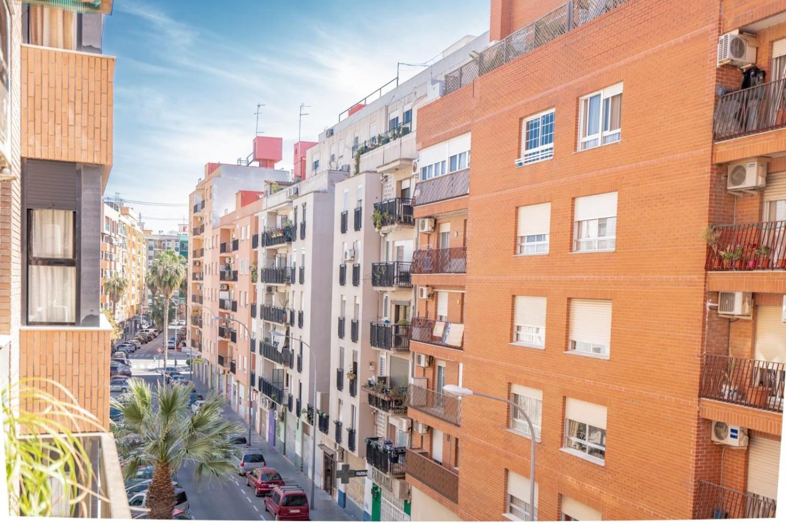 Apartment Monfort Valensiya Dış mekan fotoğraf